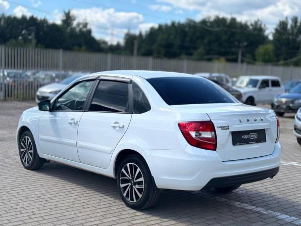 Lada (ВАЗ) Granta I Рестайлинг с пробегом 2023 года, цена 791 700 рублей, 64150 км, седан, Автокод Объявления