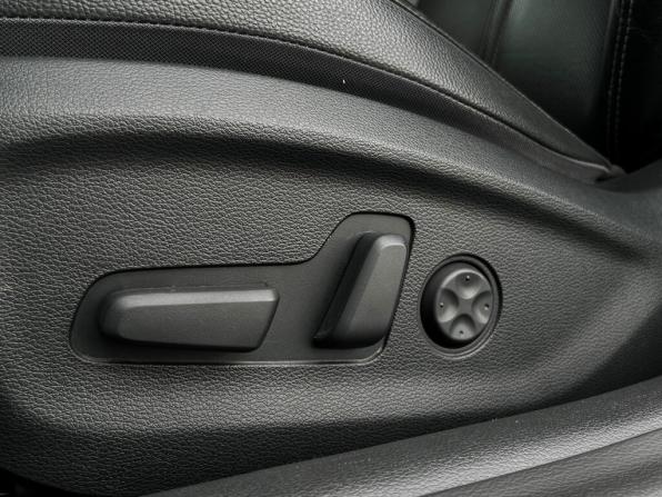 Hyundai Sonata VII (LF) Рестайлинг с пробегом 2018 года, цена 1 623 800 рублей, 26972 км, седан, Автокод Объявления