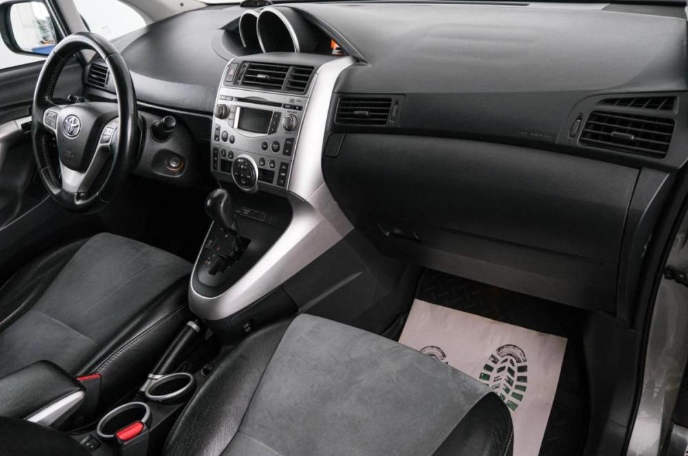 Toyota Verso I Красноярск  - изображение 13