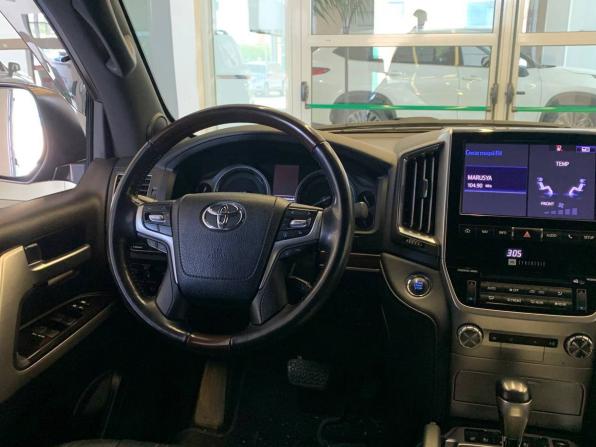 Toyota Land Cruiser 200 Series Рестайлинг 2 с пробегом 2020 года, цена 7 700 000 рублей, 183256 км, внедорожник, Автокод Объявления