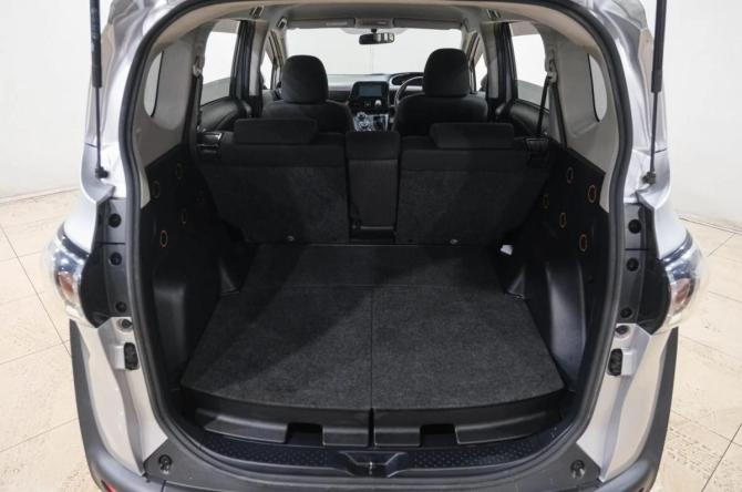 Toyota Sienta I Рестайлинг 1 с пробегом 2019 года, цена 1 549 000 рублей, 109000 км, компактвэн, Автокод Объявления