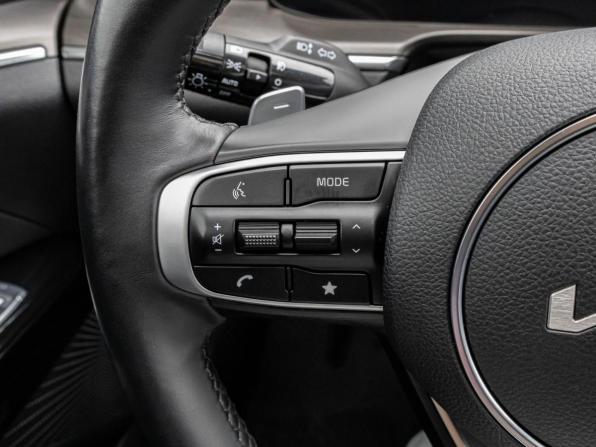 Kia K5 III с пробегом 2024 года, цена 3 288 000 рублей, 60642 км, седан, Автокод Объявления