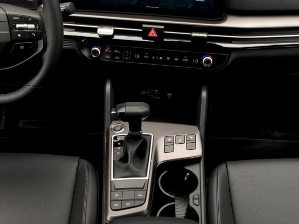 Новый Kia Sportage V Рестайлинг 2026 года, цена 5 338 160 рублей, внедорожник, Автокод Объявления