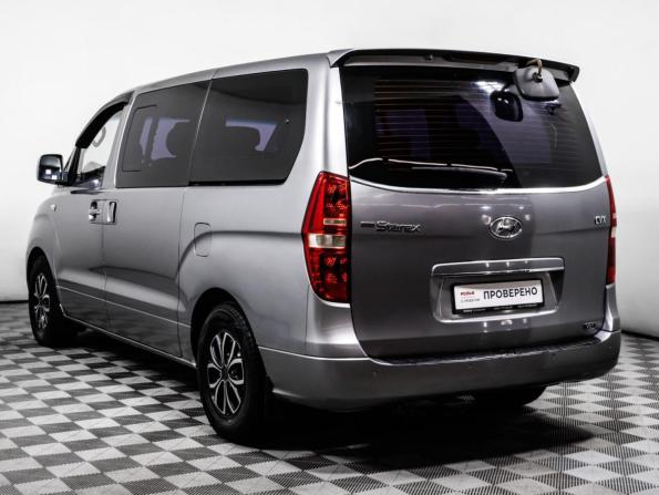 Hyundai Grand Starex I с пробегом 2011 года, цена 1 599 000 рублей, 247868 км, минивэн, Автокод Объявления