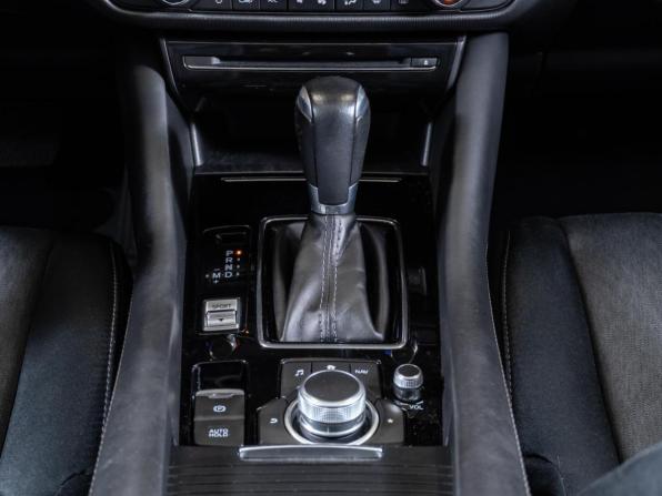 Mazda 6 III (GJ) Рестайлинг 2 с пробегом 2019 года, цена 2 180 000 рублей, 105136 км, седан, Автокод Объявления