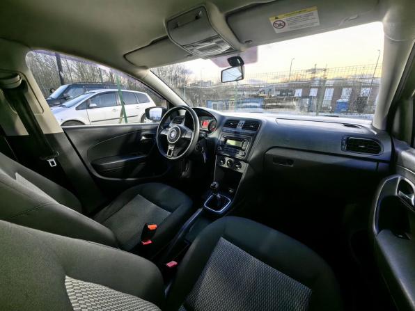 Volkswagen Polo V с пробегом 2012 года, цена 429 000 рублей, 207000 км, седан, Автокод Объявления