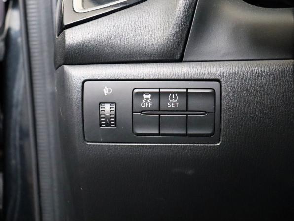 Mazda 3 III (BM) с пробегом 2014 года, цена 1 100 000 рублей, 177016 км, седан, Автокод Объявления