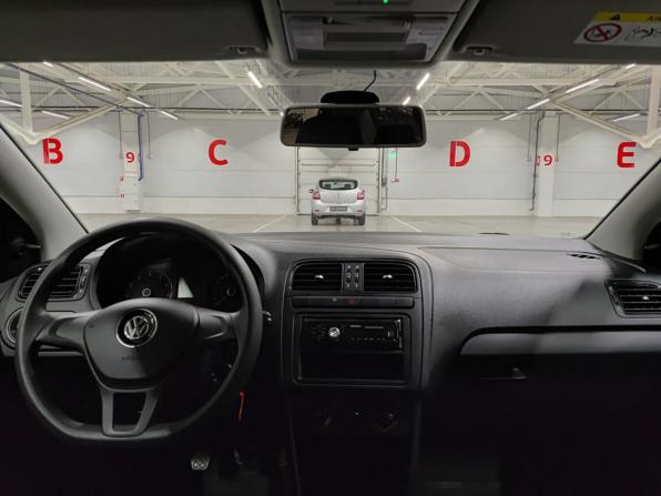 Volkswagen Polo V Рестайлинг с пробегом 2020 года, цена 1 081 000 рублей, 130046 км, седан, Автокод Объявления
