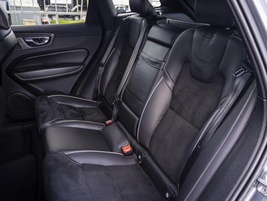 Volvo XC60 II Москва  - изображение 18