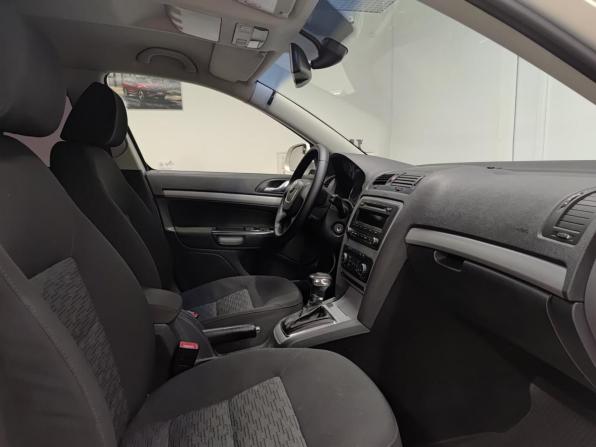 Skoda Octavia II (A5) Рестайлинг с пробегом 2012 года, цена 766 000 рублей, 230470 км, лифтбек, Автокод Объявления