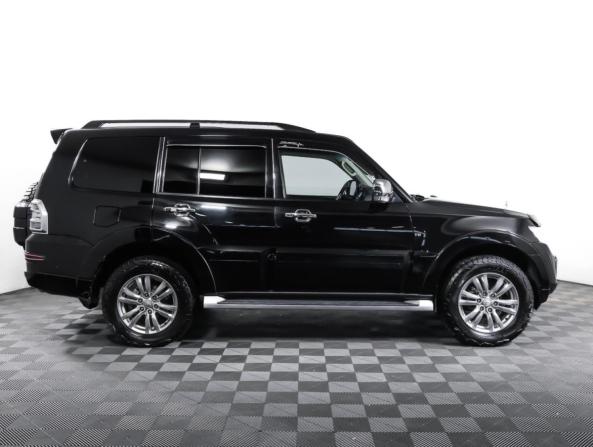 Mitsubishi Pajero IV Рестайлинг 1 с пробегом 2013 года, цена 1 990 000 рублей, 243465 км, внедорожник, Автокод Объявления