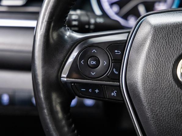 Toyota Camry VIII (XV70) с пробегом 2019 года, цена 2 558 000 рублей, 169062 км, седан, Автокод Объявления