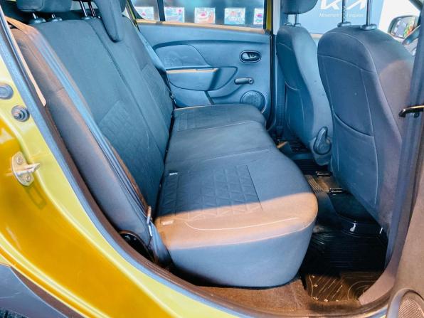 Renault Sandero II с пробегом 2017 года, цена 1 070 000 рублей, 62000 км, хэтчбек, Автокод Объявления