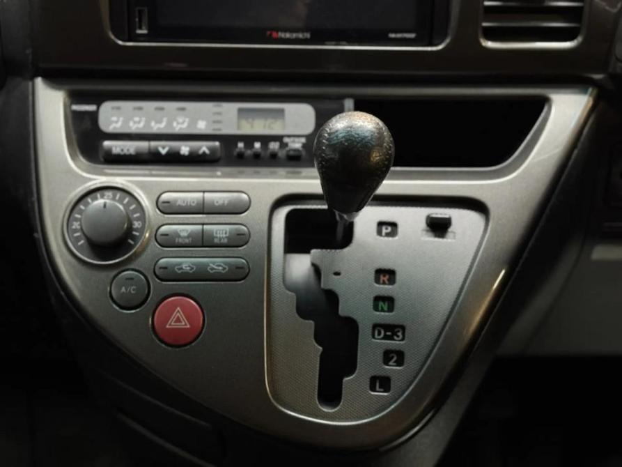 Toyota Wish I Рестайлинг Красноярск  - изображение 14