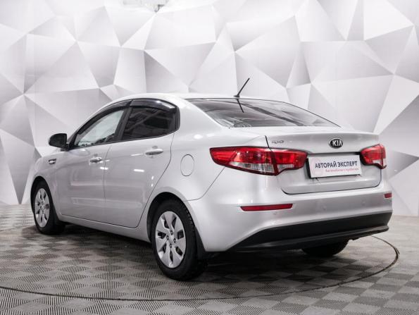 Kia Rio III Рестайлинг с пробегом 2016 года, цена 1 039 000 рублей, 91000 км, седан, Автокод Объявления