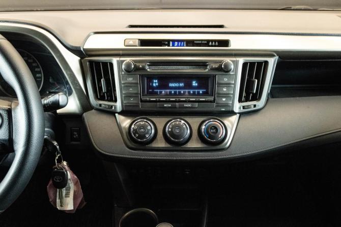 Toyota RAV4 IV (XA40) с пробегом 2012 года, цена 2 049 000 рублей, 76722 км, внедорожник, Автокод Объявления