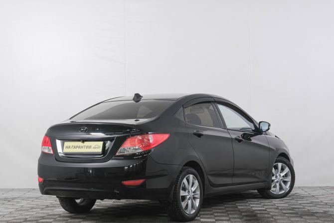 Hyundai Solaris I с пробегом 2012 года, цена 799 000 рублей, 207453 км, седан, Автокод Объявления
