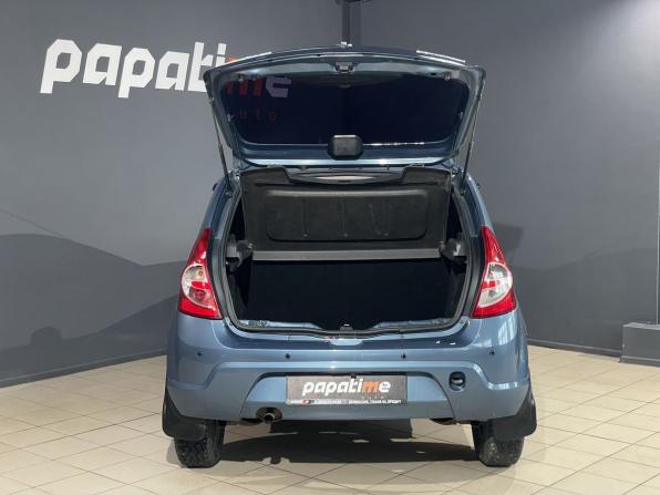 Renault Sandero I с пробегом 2011 года, цена 650 000 рублей, 96519 км, хэтчбек, Автокод Объявления