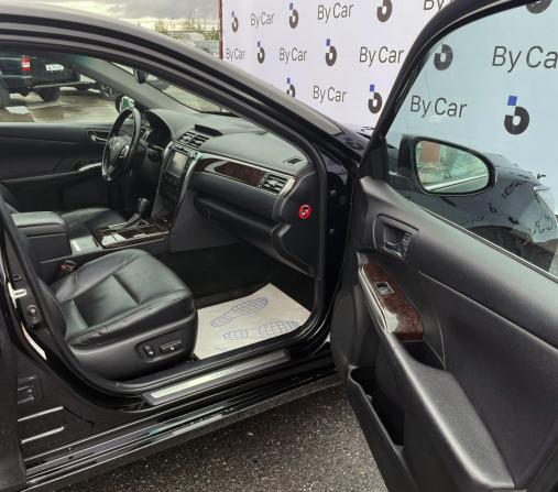 Toyota Camry VII (XV50) Рестайлинг с пробегом 2016 года, цена 2 480 000 рублей, 119000 км, седан, Автокод Объявления