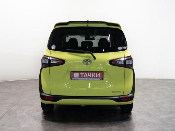 Toyota Sienta II с пробегом 2015 года, цена 1 240 000 рублей, 123000 км, компактвэн, Автокод Объявления