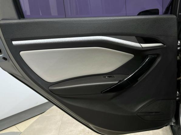 Lada (ВАЗ) Vesta I с пробегом 2019 года, цена 1 225 000 рублей, 112477 км, универсал, Автокод Объявления