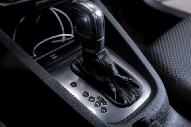 Volkswagen Jetta VI с пробегом 2012 года, цена 810 000 рублей, 198045 км, седан, Автокод Объявления