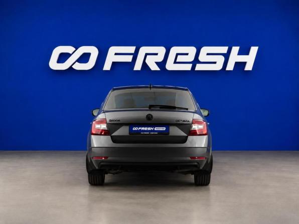 Skoda Octavia III (A7) Рестайлинг с пробегом 2019 года, цена 2 190 055 рублей, 62637 км, лифтбек, Автокод Объявления