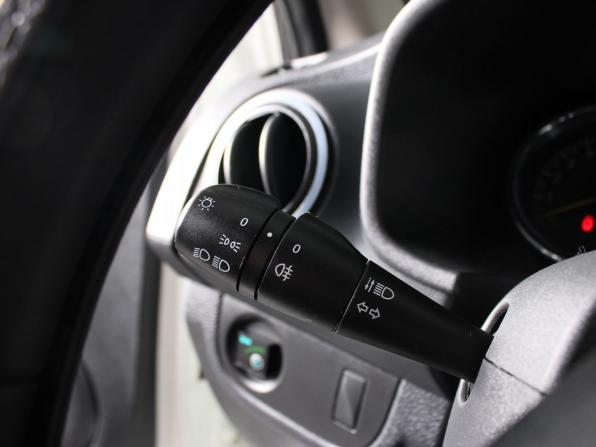 Renault Logan II Рестайлинг с пробегом 2020 года, цена 740 000 рублей, 199929 км, седан, Автокод Объявления