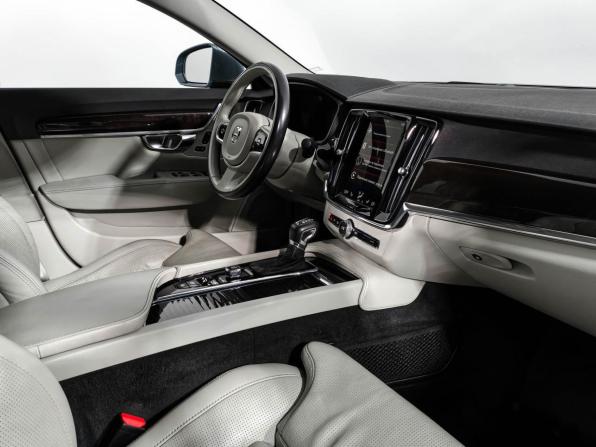 Volvo S90 II с пробегом 2017 года, цена 2 295 000 рублей, 176709 км, седан, Автокод Объявления