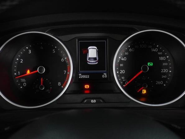 Volkswagen Tiguan II с пробегом 2019 года, цена 1 819 000 рублей, 220022 км, внедорожник, Автокод Объявления
