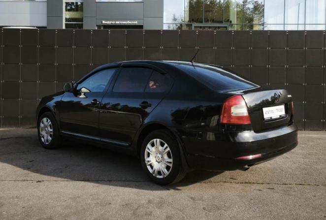 Skoda Octavia II (A5) Рестайлинг с пробегом 2010 года, цена 489 000 рублей, 280000 км, лифтбек, Автокод Объявления