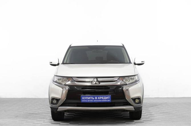 Mitsubishi Outlander III Рестайлинг 2 с пробегом 2015 года, цена 1 599 000 рублей, 210000 км, внедорожник, Автокод Объявления