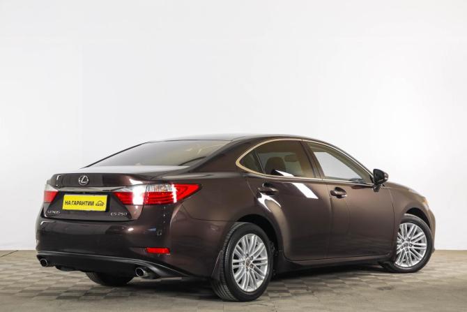 Lexus ES VI с пробегом 2014 года, цена 2 649 000 рублей, 261000 км, седан, Автокод Объявления