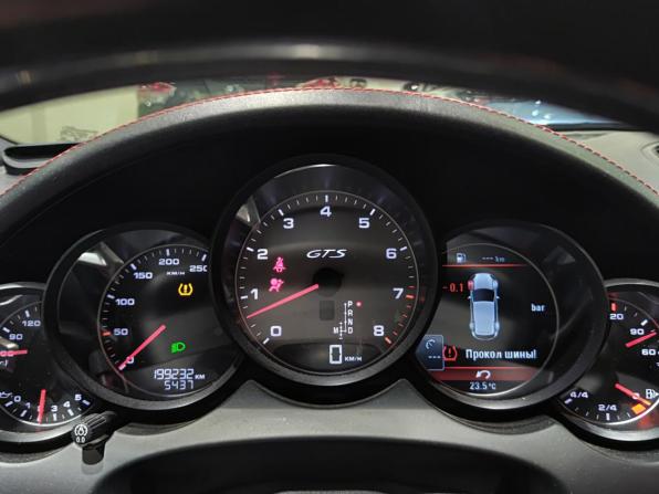 Porsche Cayenne II (958) с пробегом 2012 года, цена 2 170 000 рублей, 199232 км, внедорожник, Автокод Объявления