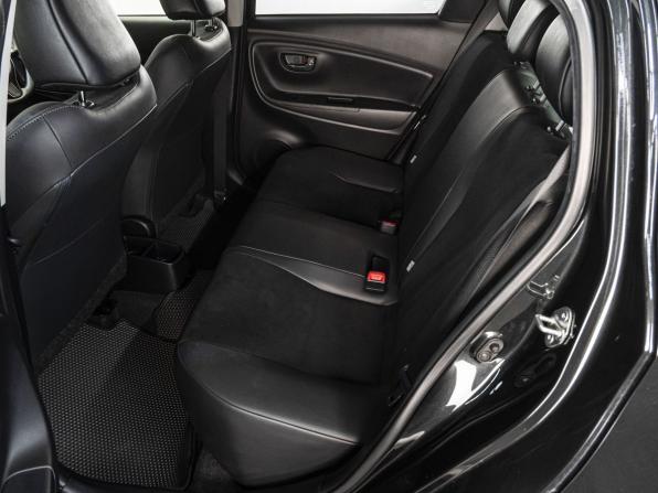 Toyota Vitz III (XP130) Рестайлинг 2 с пробегом 2019 года, цена 1 320 000 рублей, 65651 км, хэтчбек, Автокод Объявления