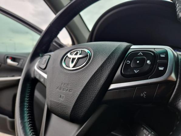 Toyota Camry VII (XV50) Рестайлинг с пробегом 2015 года, цена 2 280 000 рублей, 162132 км, седан, Автокод Объявления