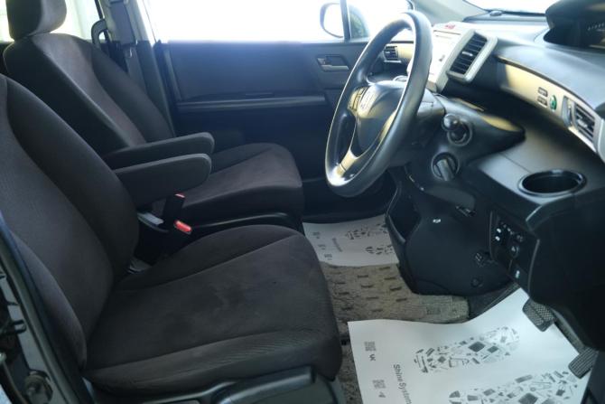 Honda Freed I с пробегом 2013 года, цена 1 199 000 рублей, 123500 км, компактвэн, Автокод Объявления