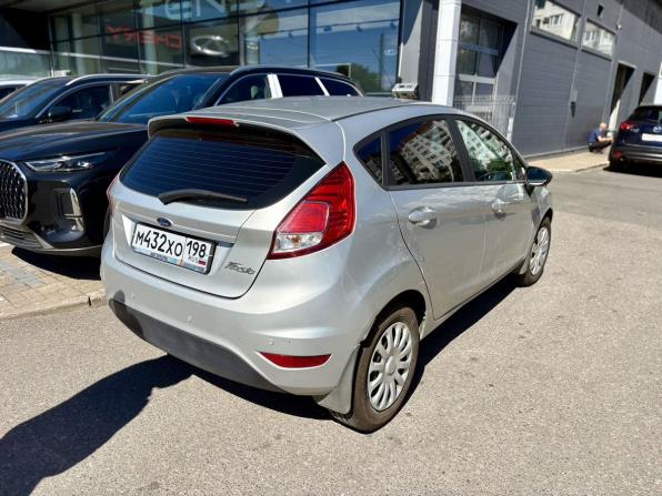 Ford Fiesta Mk6 Рестайлинг с пробегом 2015 года, цена 869 000 рублей, 84805 км, хэтчбек, Автокод Объявления