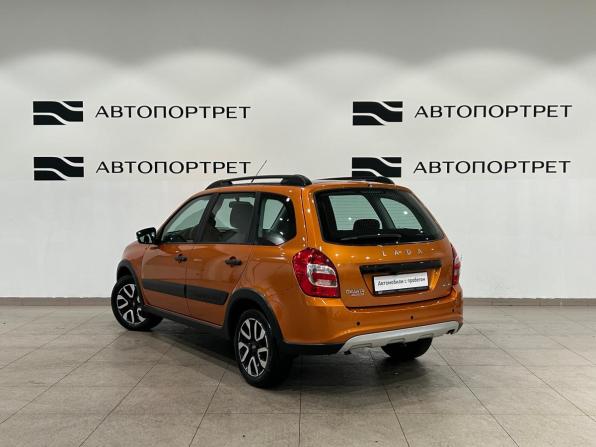 Lada (ВАЗ) Granta I Рестайлинг с пробегом 2022 года, цена 749 000 рублей, 49004 км, универсал, Автокод Объявления
