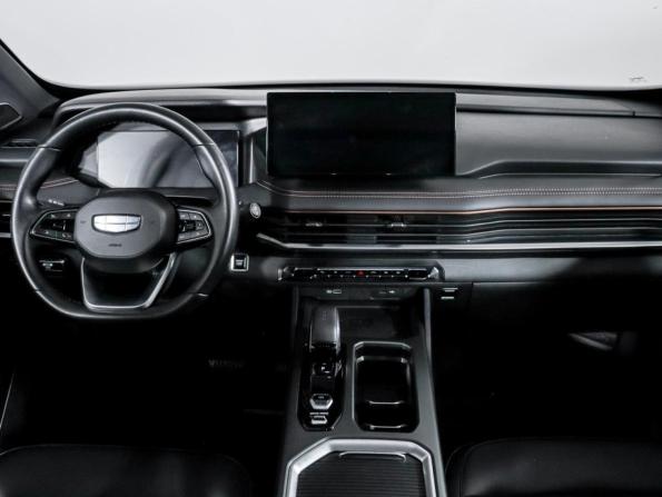 Geely Okavango I Рестайлинг с пробегом 2023 года, цена 2 650 000 рублей, 60000 км, внедорожник, Автокод Объявления