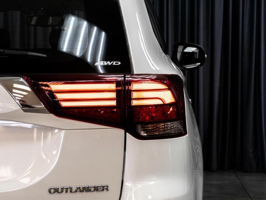 Mitsubishi Outlander III Рестайлинг 3 Тюмень  - изображение 8
