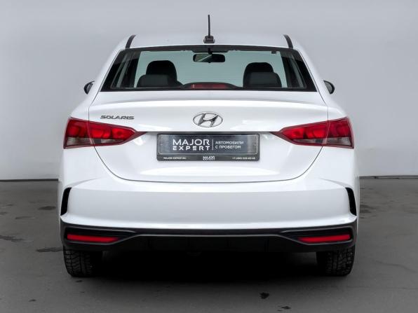 Hyundai Solaris II Рестайлинг с пробегом 2022 года, цена 1 820 000 рублей, 83879 км, седан, Автокод Объявления
