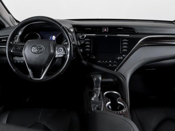 Toyota Camry VIII (XV70) с пробегом 2019 года, цена 2 649 000 рублей, 166876 км, седан, Автокод Объявления