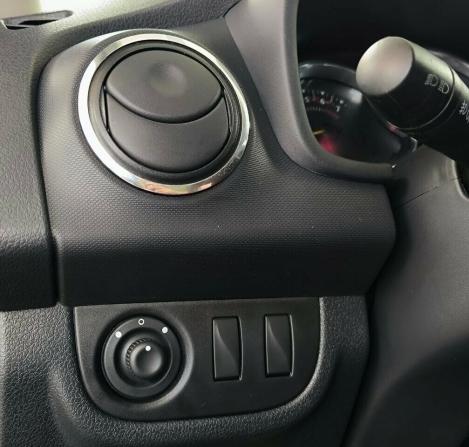 Renault Sandero II с пробегом 2016 года, цена 930 000 рублей, 117960 км, хэтчбек, Автокод Объявления