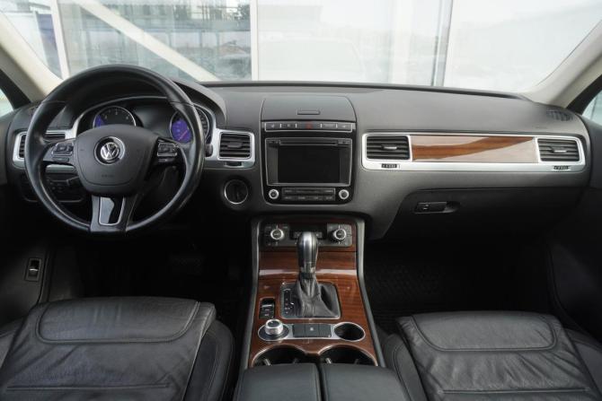 Volkswagen Touareg II Рестайлинг с пробегом 2015 года, цена 3 119 000 рублей, 129399 км, внедорожник, Автокод Объявления