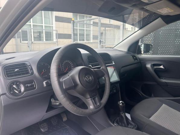 Volkswagen Polo V с пробегом 2014 года, цена 517 000 рублей, 195000 км, седан, Автокод Объявления