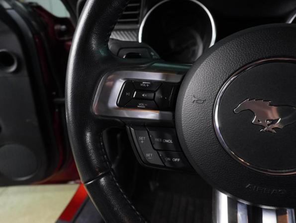 Ford Mustang VI Рестайлинг с пробегом 2019 года, цена 2 589 000 рублей, 127079 км, купе, Автокод Объявления