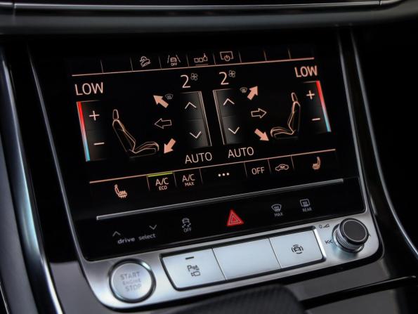 Audi Q8 I (4M) с пробегом 2019 года, цена 6 490 000 рублей, 150831 км, внедорожник, Автокод Объявления