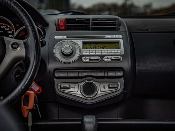 Honda Jazz I Рестайлинг с пробегом 2007 года, цена 599 000 рублей, 102000 км, хэтчбек, Автокод Объявления