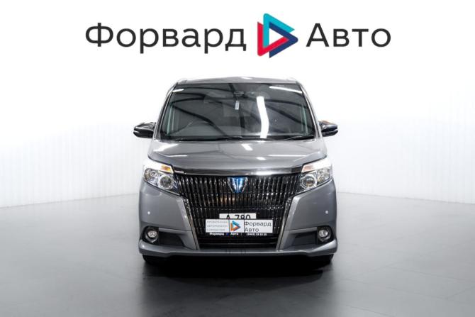 Toyota Esquire I с пробегом 2016 года, цена 1 980 000 рублей, 155388 км, минивэн, Автокод Объявления